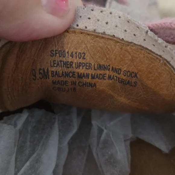 Sofft Suede Leather Tennis Shoes - Picture 6 of 6